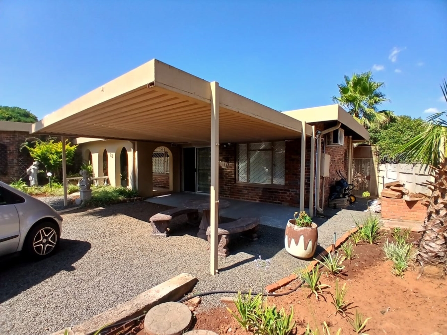 To Let 1 Bedroom Property for Rent in Fichardt Park Free State